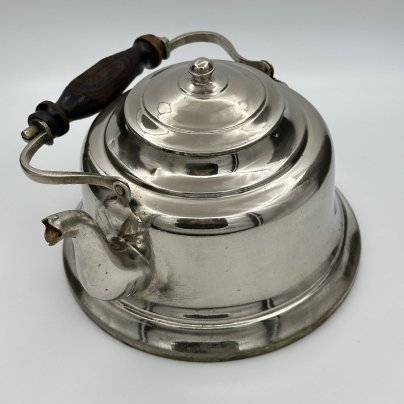 Чайник с ручкой, Артель «Металлоштамп»