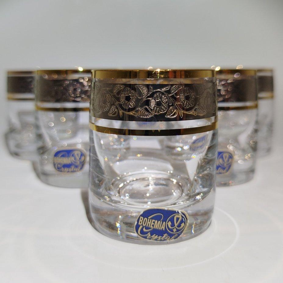 Набор из 6-ти стопок с цветочным орнаментом, стекло, золочение, Bohemia Crystal (Bohemia Glass), Чехия, 2000-2020 гг.