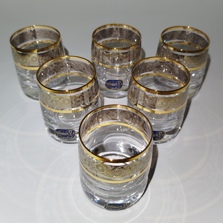 Набор из 6-ти стопок с цветочным орнаментом, стекло, золочение, Bohemia Crystal (Bohemia Glass), Чехия, 2000-2020 гг.