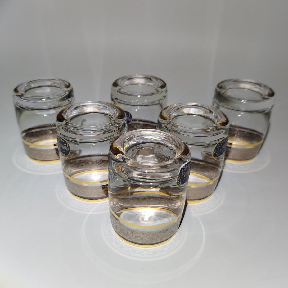 Набор из 6-ти стопок с цветочным орнаментом, стекло, золочение, Bohemia Crystal (Bohemia Glass), Чехия, 2000-2020 гг.