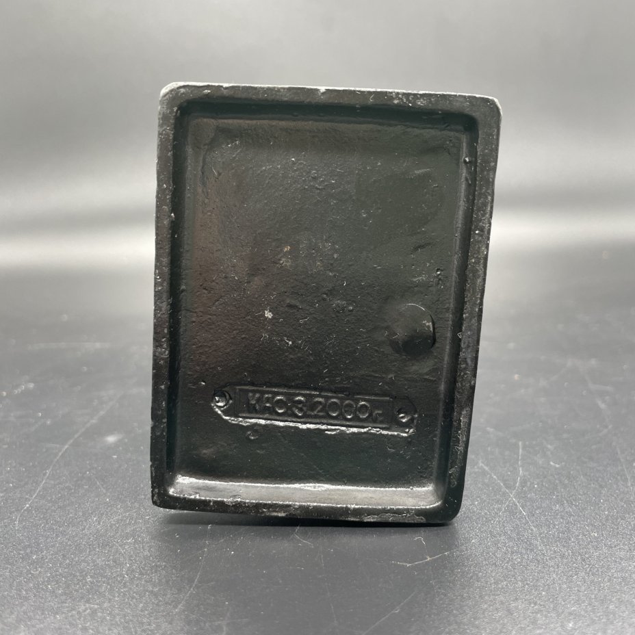 Статуэтка "Рапиристка" (Фехтовальщица), чугун, крашение, Каслинский чугунолитейный завод (Касли), СССР, 2000 г., Каслинский чугунолитейный завод (Касли)