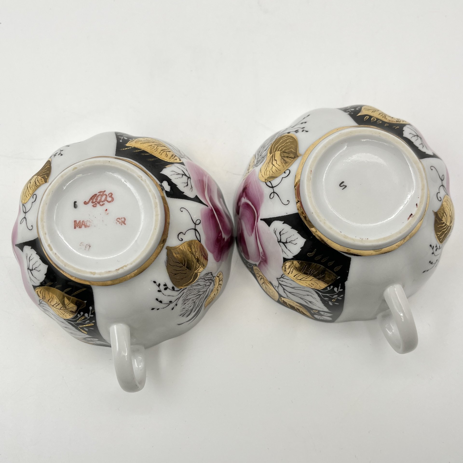 Сервиз чайный "Роза в вечернем саду" на 2 персоны (11 предметов), форма "Тюльпан", автор формы С.Е. Яковлева, автор росписи Л.Р. Афанасьева, фарфор, роспись, деколь, золочение, Ленинградский фарфоровый завод (ЛФЗ), СССР, 1986-1991 гг.