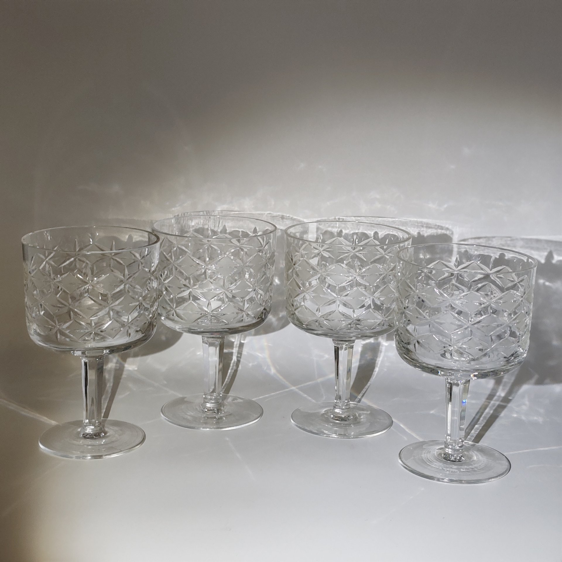 Набор из 4-х фужеров "Морозко", автор Е.И. Рогов, хрусталь, алмазная грань, Гусевской хрустальный завод (Гусь-Хрустальный), СССР, 1960-1970 гг.