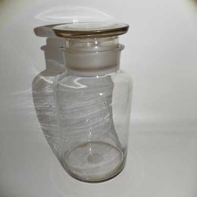 Банка с крышкой большого объема (для сыпучих продуктов), стекло, Россия, 1900-1950 гг.