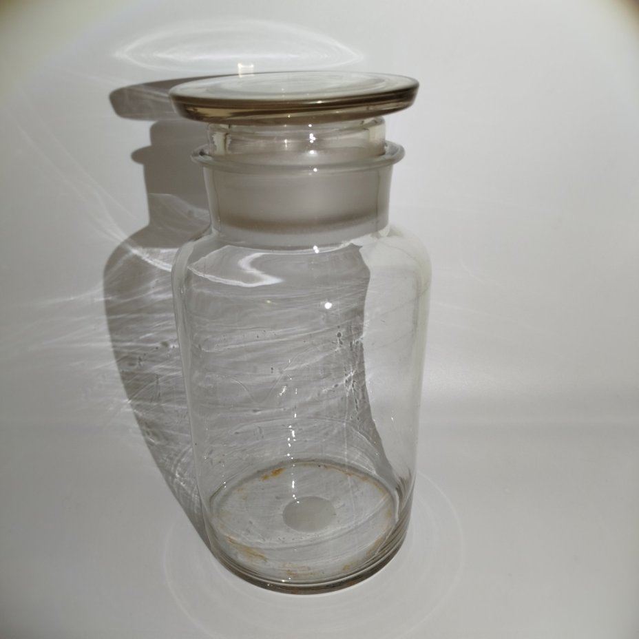 Банка с крышкой большого объема (для сыпучих продуктов), стекло, Россия, 1900-1950 гг.