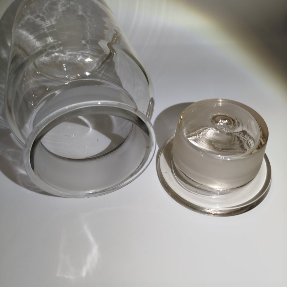 Банка с крышкой большого объема (для сыпучих продуктов)