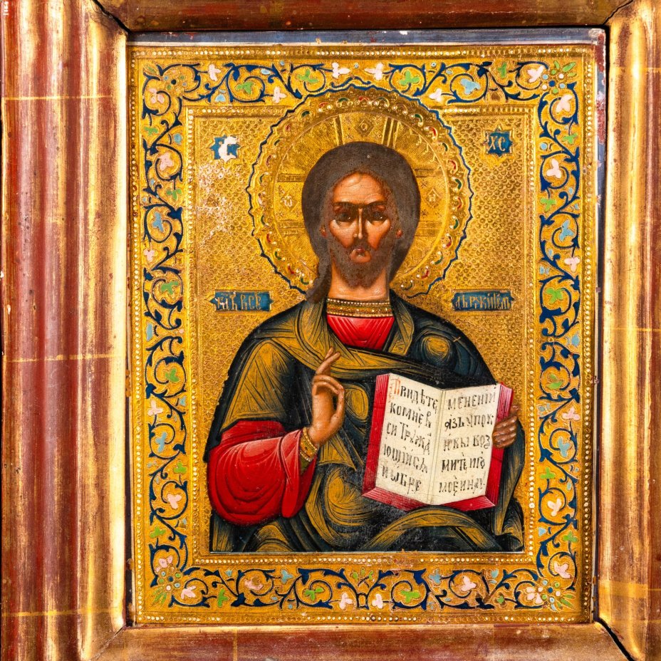 Икона "Господь Вседержитель" с орнаментальным декором на полях, в киоте