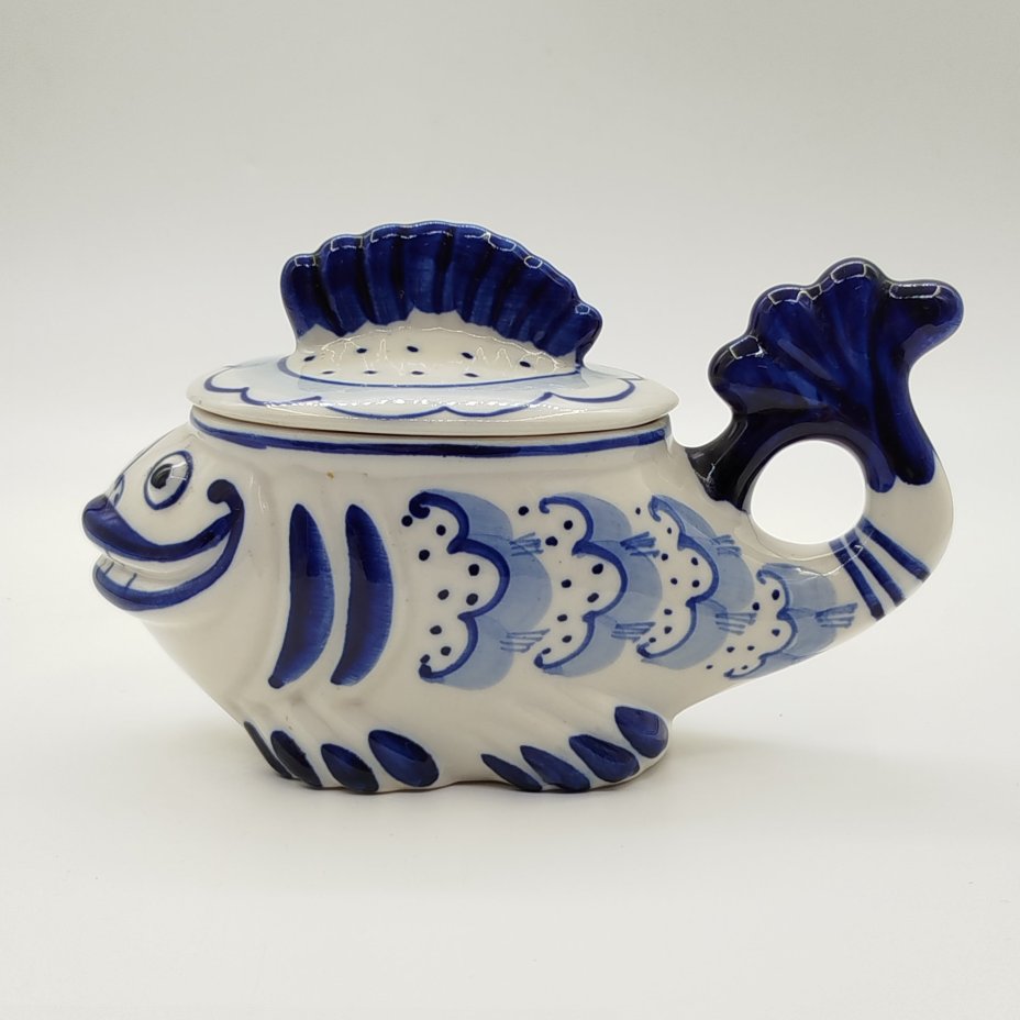 Икорница "Рыба-кит", фарфор, роспись, Объединение «Гжель», Российская Федерация, 1972-1985 гг.