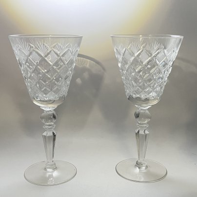 Набор бокалов на 2 персоны с резным геометрическим декором, хрусталь, пресс, алмазная грань, СССР, 1970-1990 гг.