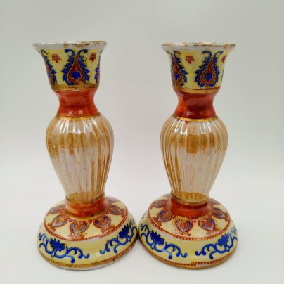 Набор из двух подсвечников, в стилистике Сацума (Satsuma), фаянс, деколь, подрисовка, люстр, золочение, Япония, 1970-1990 гг.