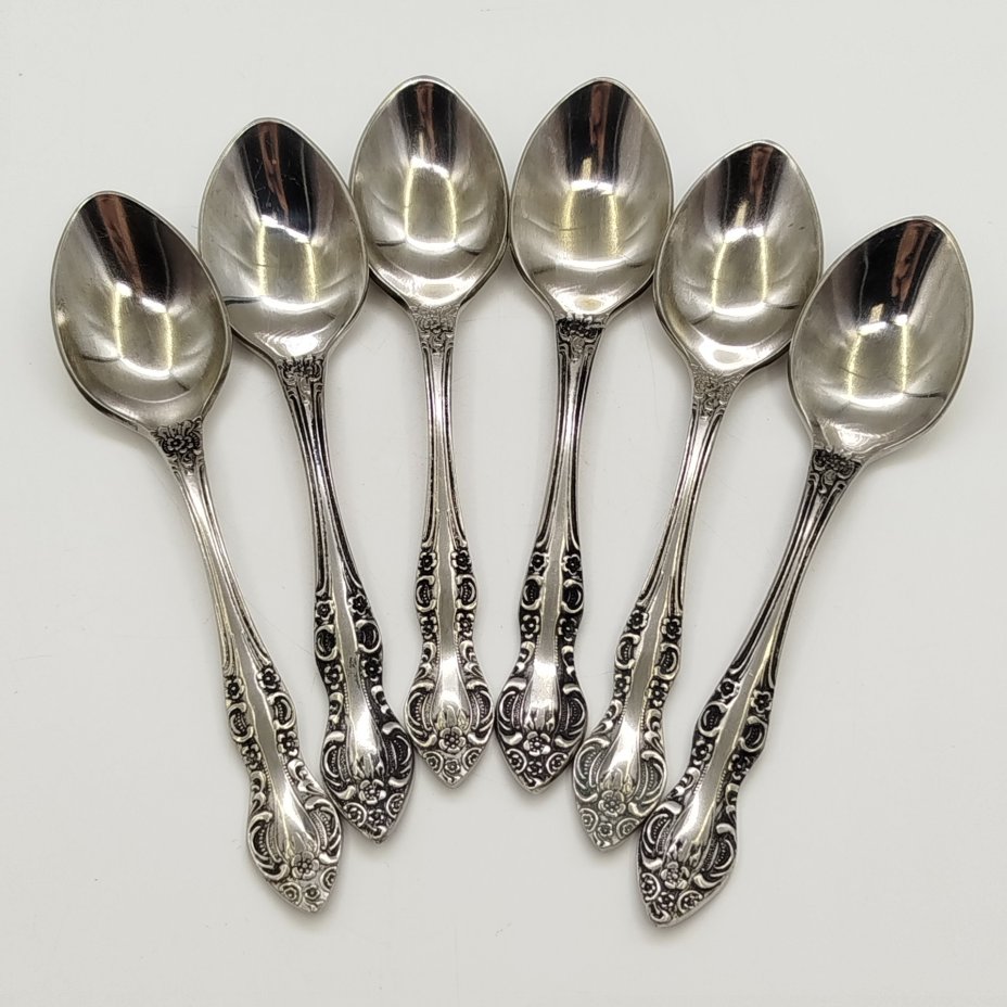 Набор чайных ложек на 6 персон с цветочным декором на черенках, нержавеющая сталь, Кировский завод, СССР