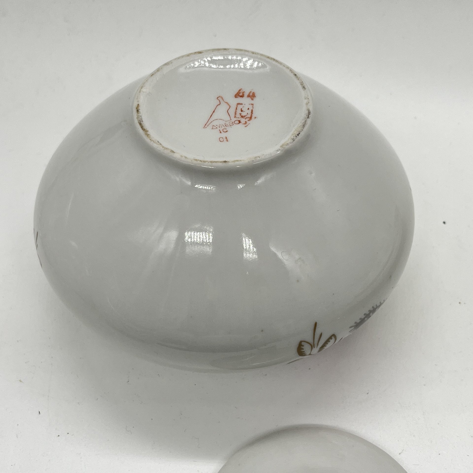 Сахарница с цветочным декором, фарфор, деколь, золочение, Дулевский фарфоровый завод (Дулёво), СССР, 1970-1990 гг.