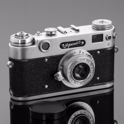 Фотоаппарат "Зоркий-5" в оригинальном кофре, Красногорский механический завод (КМЗ)