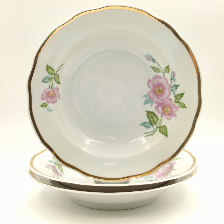 Набор из 3-х суповых тарелок с цветочным декором, фарфор, деколь, золочение, Дулевский фарфоровый завод (Дулёво), СССР, 1986 г.
