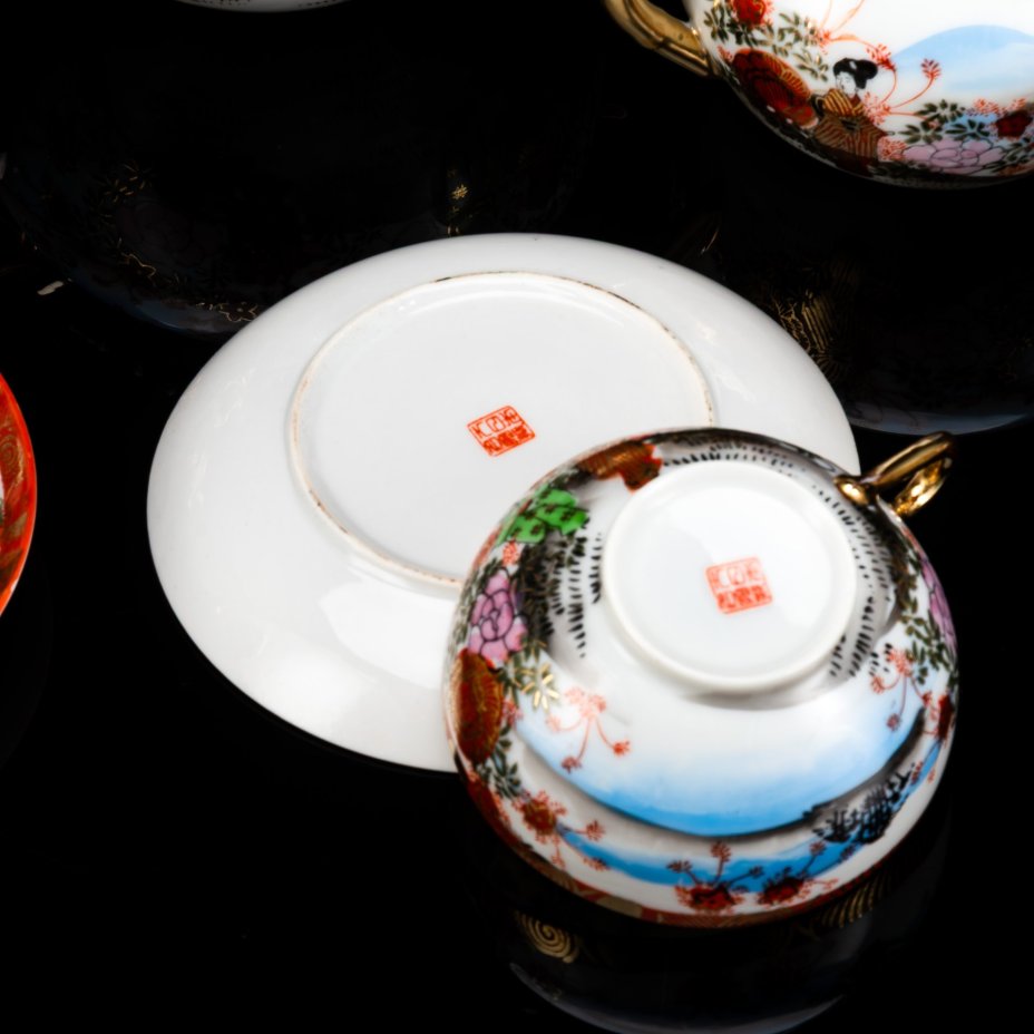 Чайный сервиз "Гейши в саду" на 3 персоны (9 предметов), фарфор, (костяной), деколь, роспись, золочение, Китай, 1960-1980 гг.