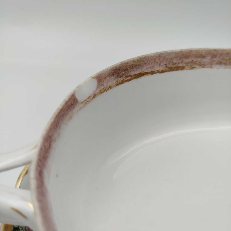 Терина (блюдо) для подачи горячих блюд с цветочным декором