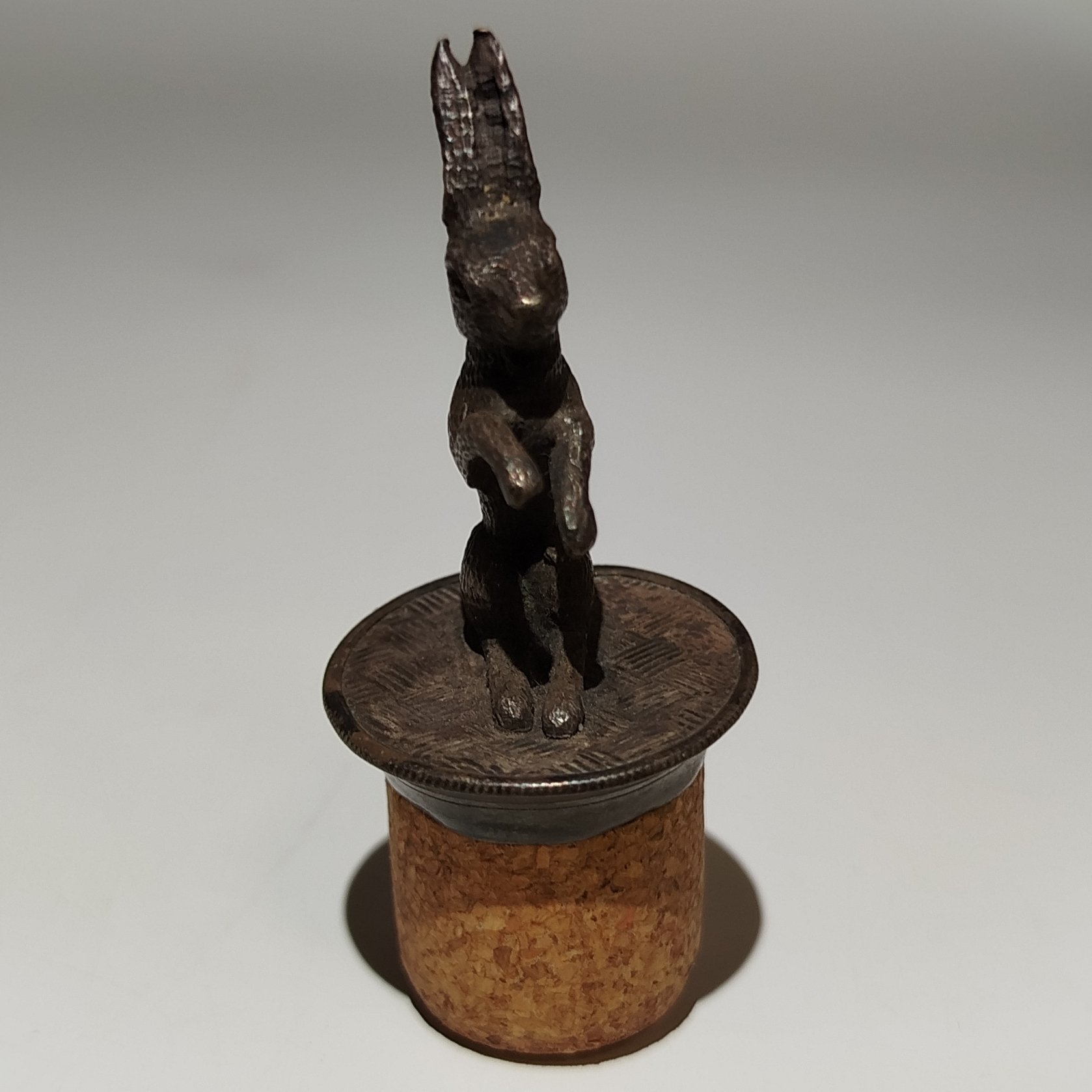 Пробка фигурная от штофа "Заяц", металл, Западная Европа, 1900-1930 гг.