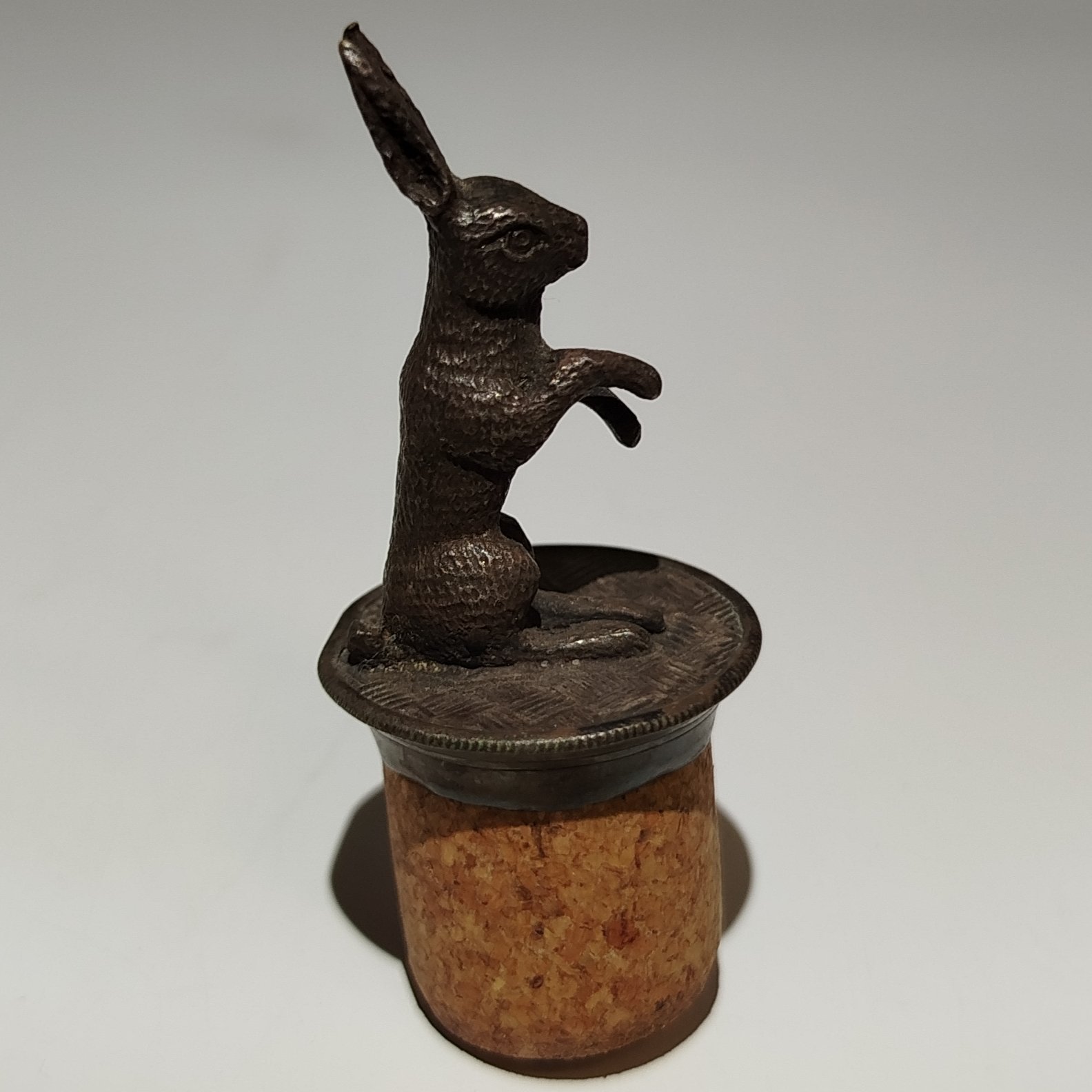 Пробка фигурная от штофа "Заяц", металл, Западная Европа, 1900-1930 гг.