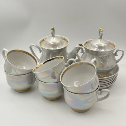 Сервиз чайный на 6 персон (14 предметов) с лаконичным декором, фарфор, золочение, люстр, Минский фарфорово-фаянсовый завод, СССР, 1968-1983 гг.