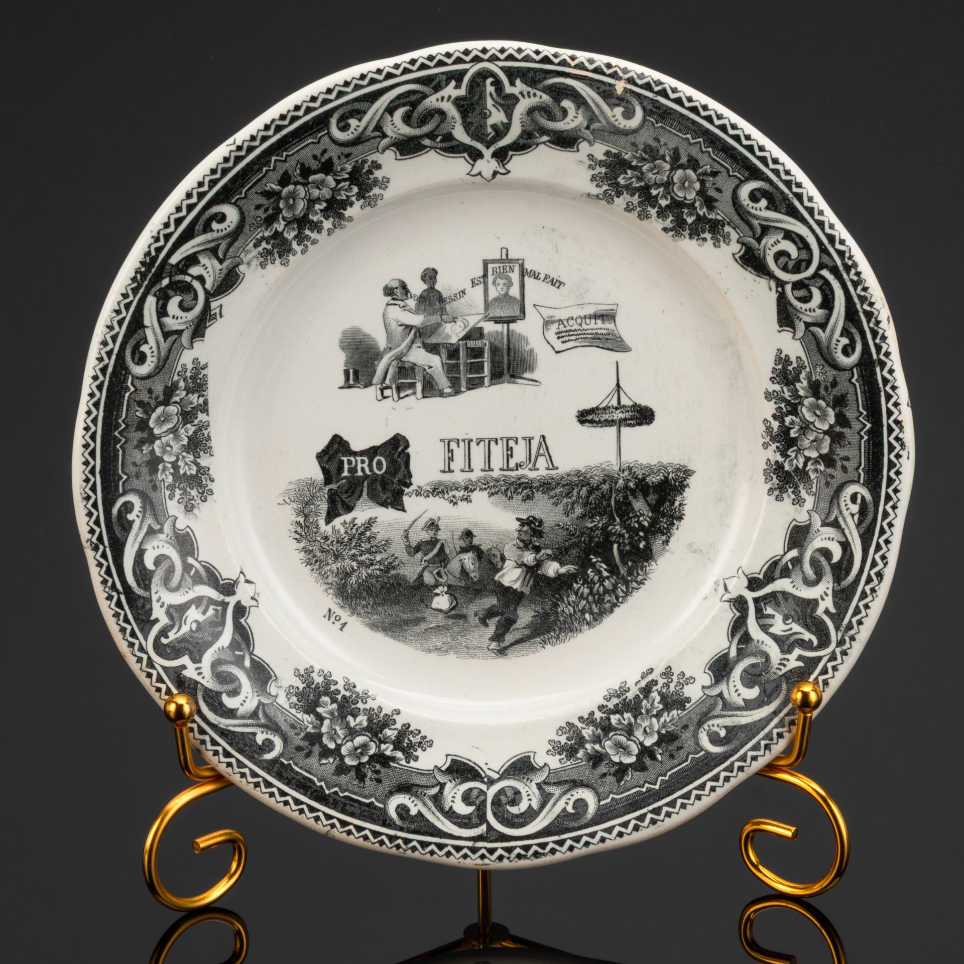 Тарелка с ребусом "Богатство, полученное нечестным путем, никогда не принесет пользы", фирма Lebeuf Milliet & Cie ("Creil at Montereau Faïenceries"), фаянс, деколь, Франция, 1860-1880 гг.