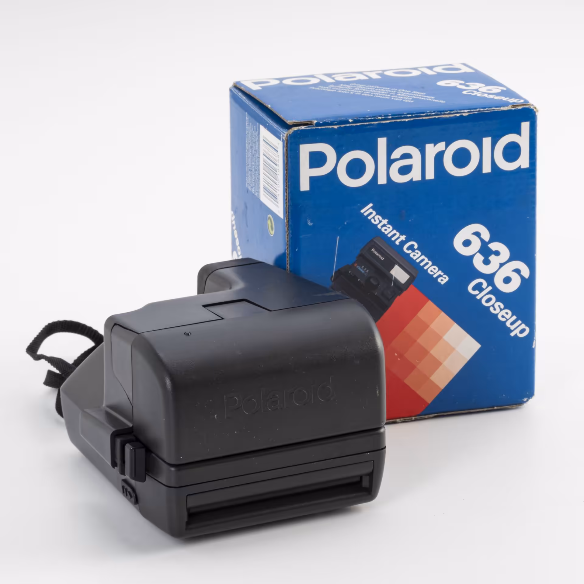 Фотоаппарат мгновенной съемки "Polaroid 636 Closeup" в оригинальной коробке с инструкцией