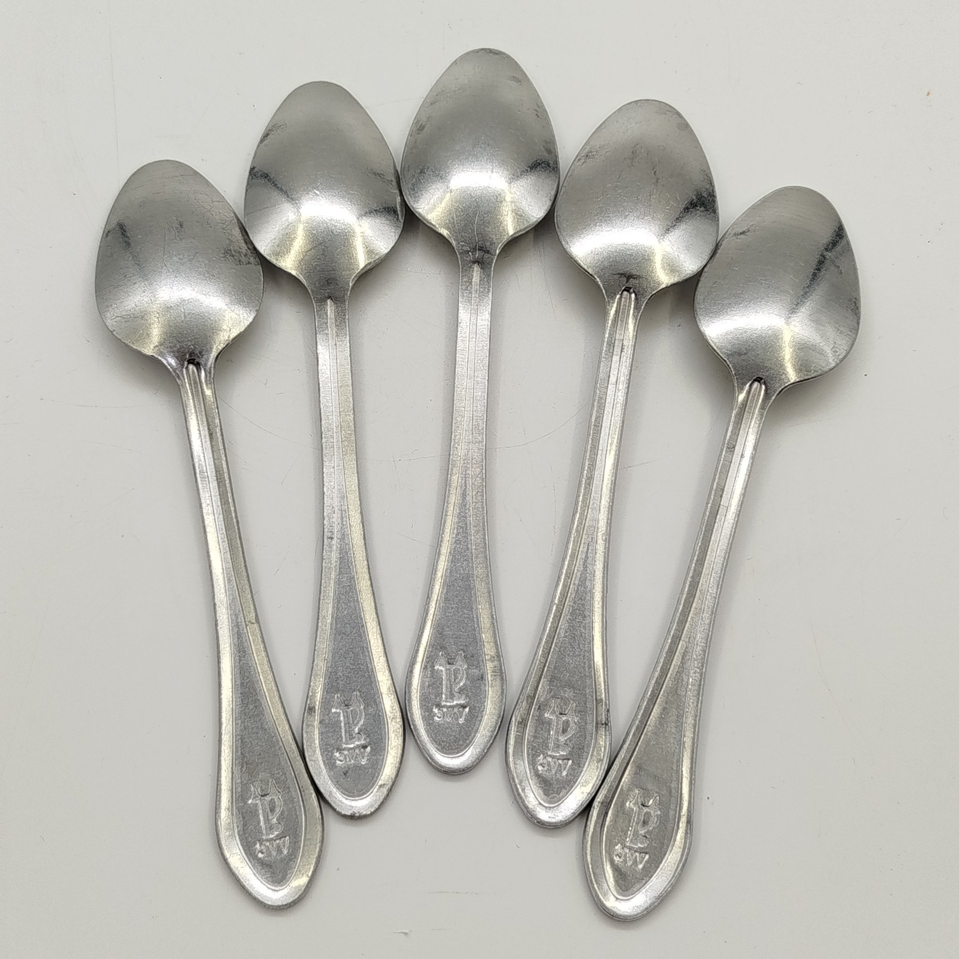 Набор из 5-ти чайных ложек с растительным декором, Демидовский алюминиевый завод, алюминий, СССР, 1960-1990 гг.