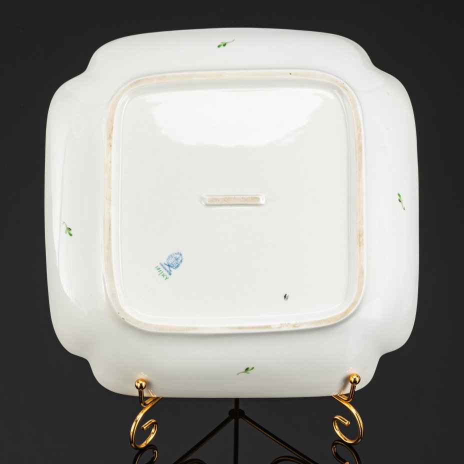 Салатник (блюдо) из серии Kitty (KY), фарфор, роспись, золочение, Herend (Херенд), Венгрия, 1980-1990 гг.