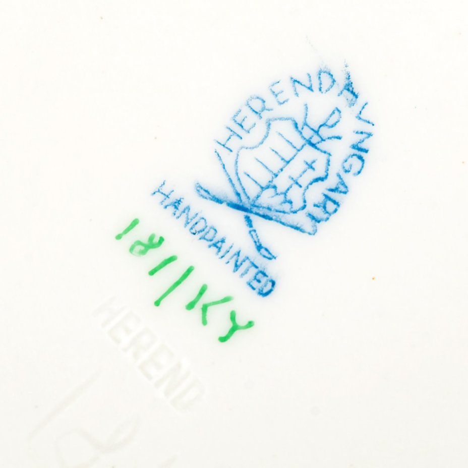 Салатник (блюдо) из серии Kitty (KY), фарфор, роспись, золочение, Herend (Херенд), Венгрия, 1980-1990 гг.