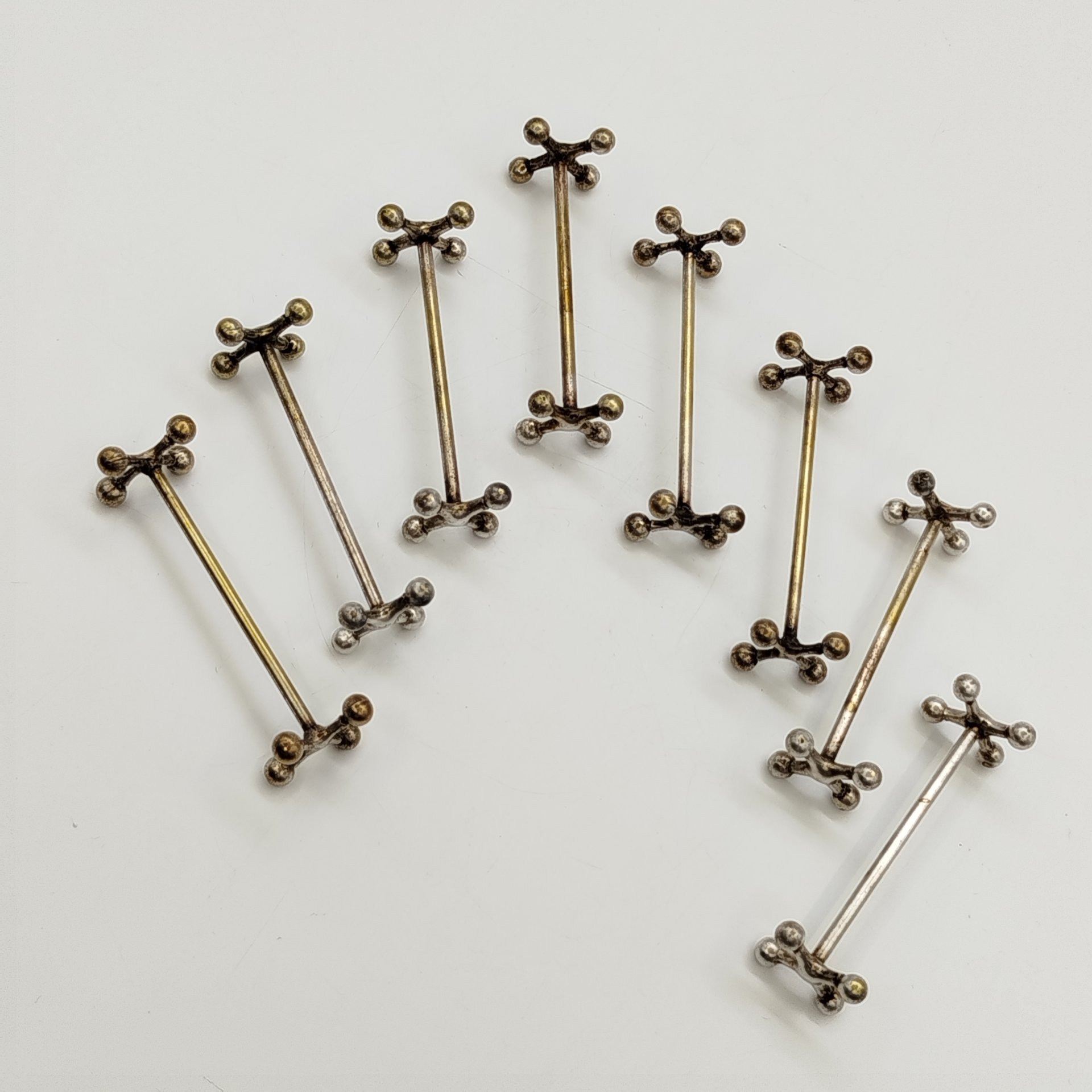 Набор из восьми подставок под столовые приборы