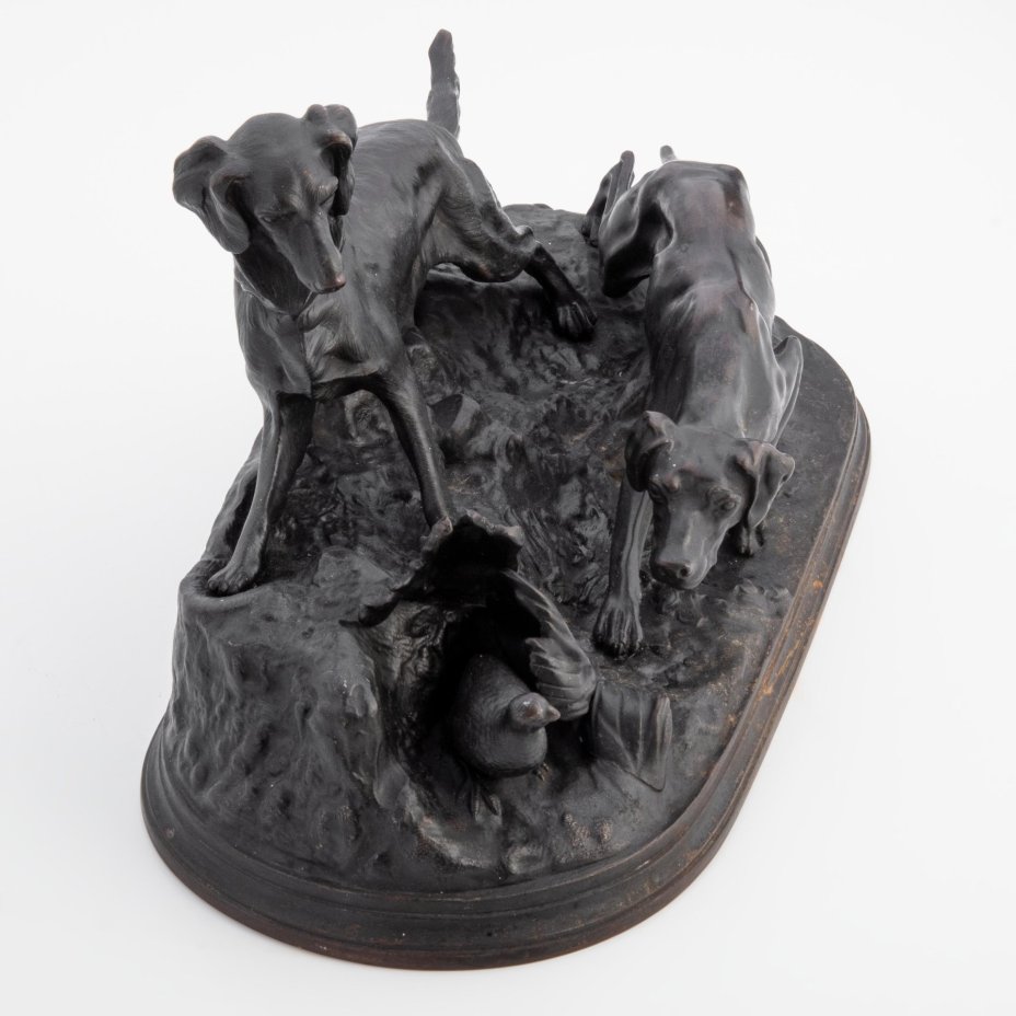 Скульптура "Охота на куропатку", (по модели 1848 г., автор П.Ж. Мен), мастер А.Тепляков, Каслинский завод архитектурно-художественного литья (Касли)