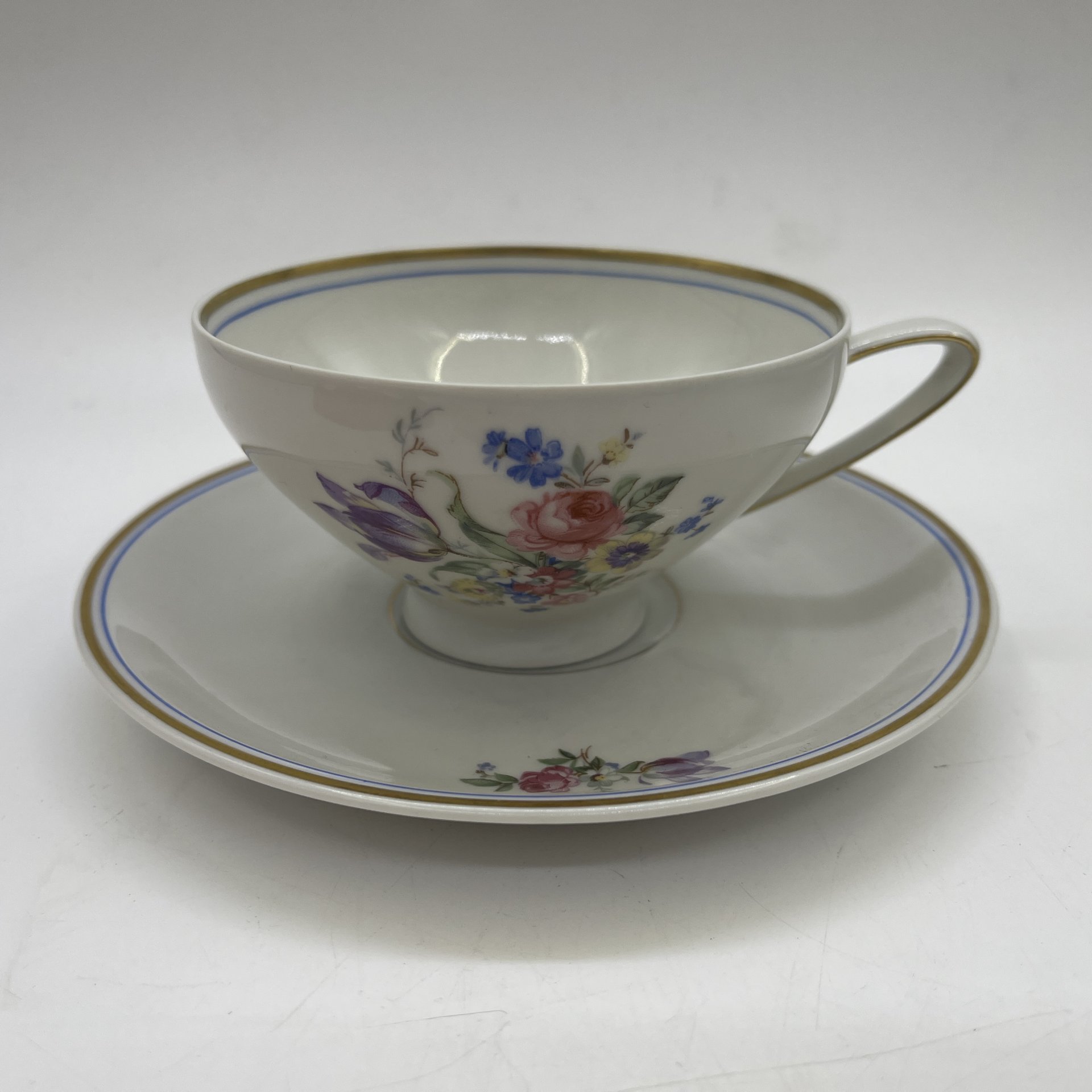 Чайная пара с цветочным декором, фарфор, деколь, золочение, Reichenbach (Райхенбах), Германия, 1949-1969 гг.
