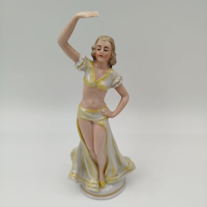 Статуэтка "Танцовщица в желтом платье", фарфор, роспись, Fasold & Stauch Bock Wallendorf, Германия, 1960-1972 гг.