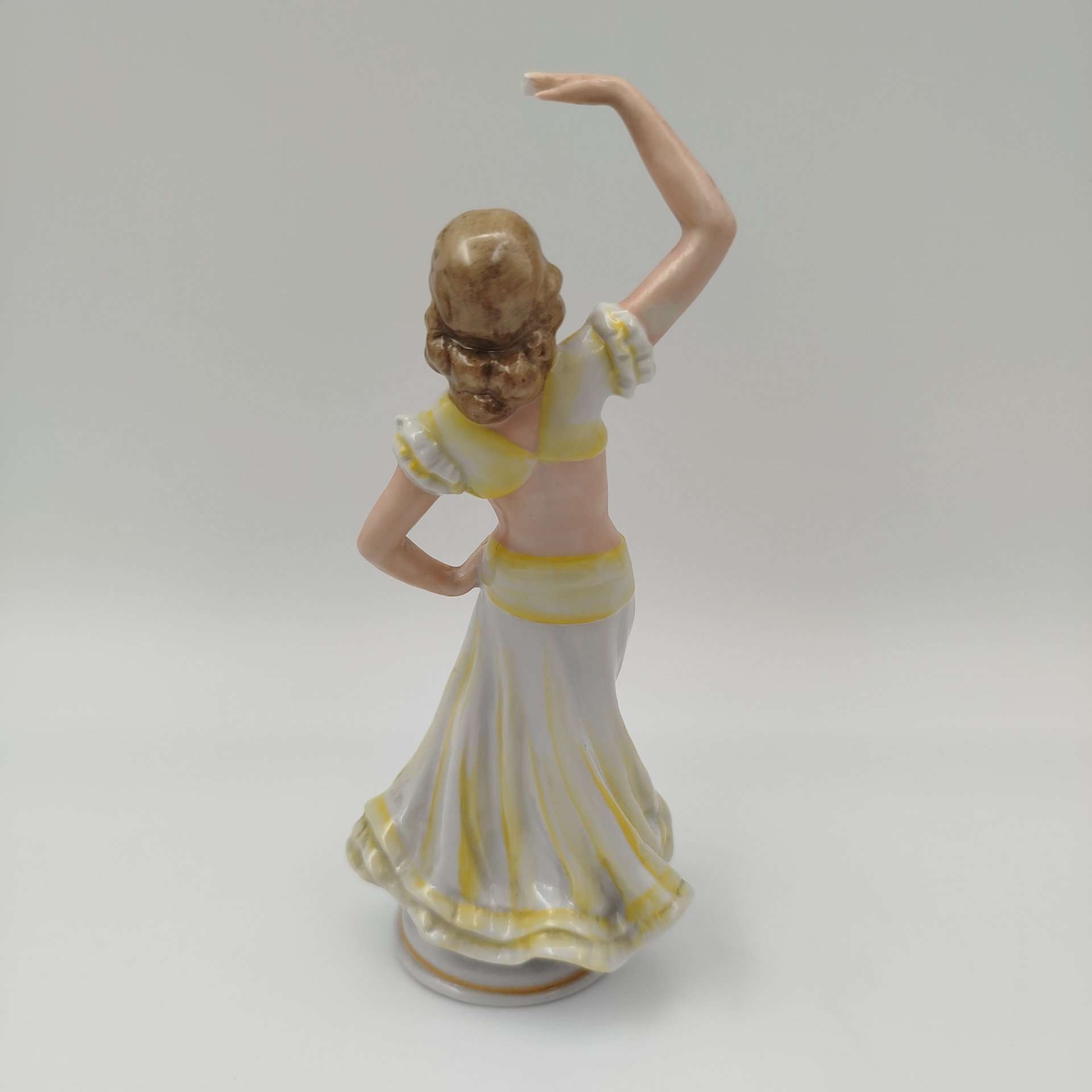 Статуэтка "Танцовщица в желтом платье", фарфор, роспись, Fasold & Stauch Bock Wallendorf, Германия, 1960-1972 гг.