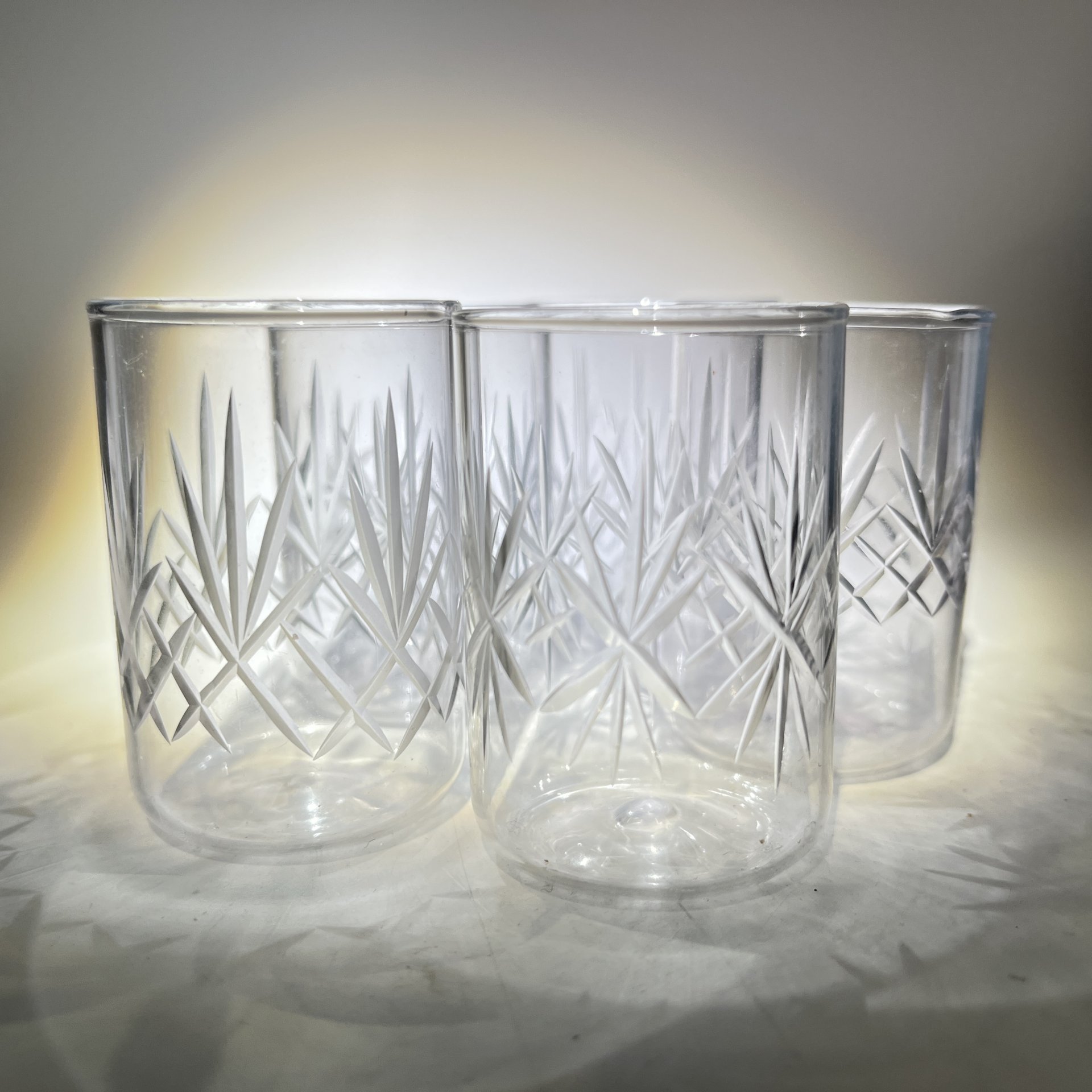 Набор из 5 стопок с резным геометрическим декором, стекло, алмазная грань, СССР, 1970-1990 гг.