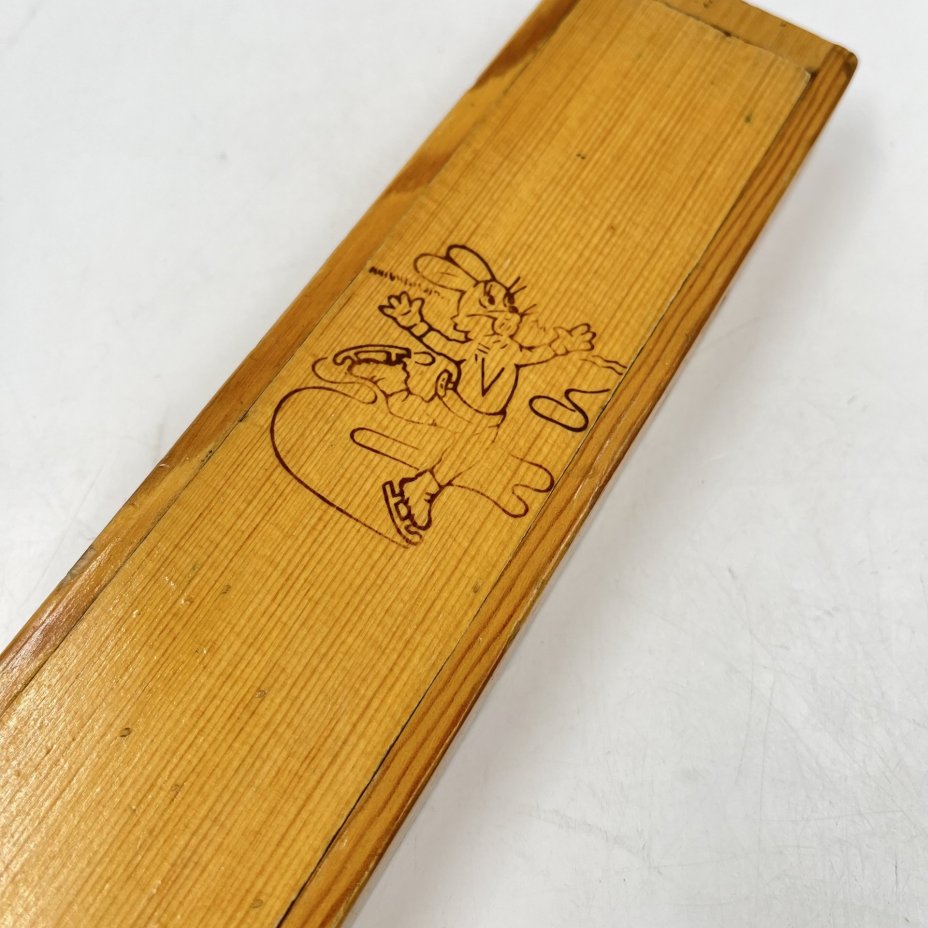 Футляр (пенал) "Зайка на коньках", дерево, выжигание, СССР, 1960-1990 гг.