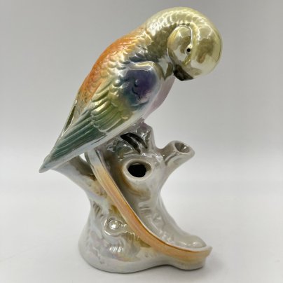 Статуэтка "Попугай на ветке"