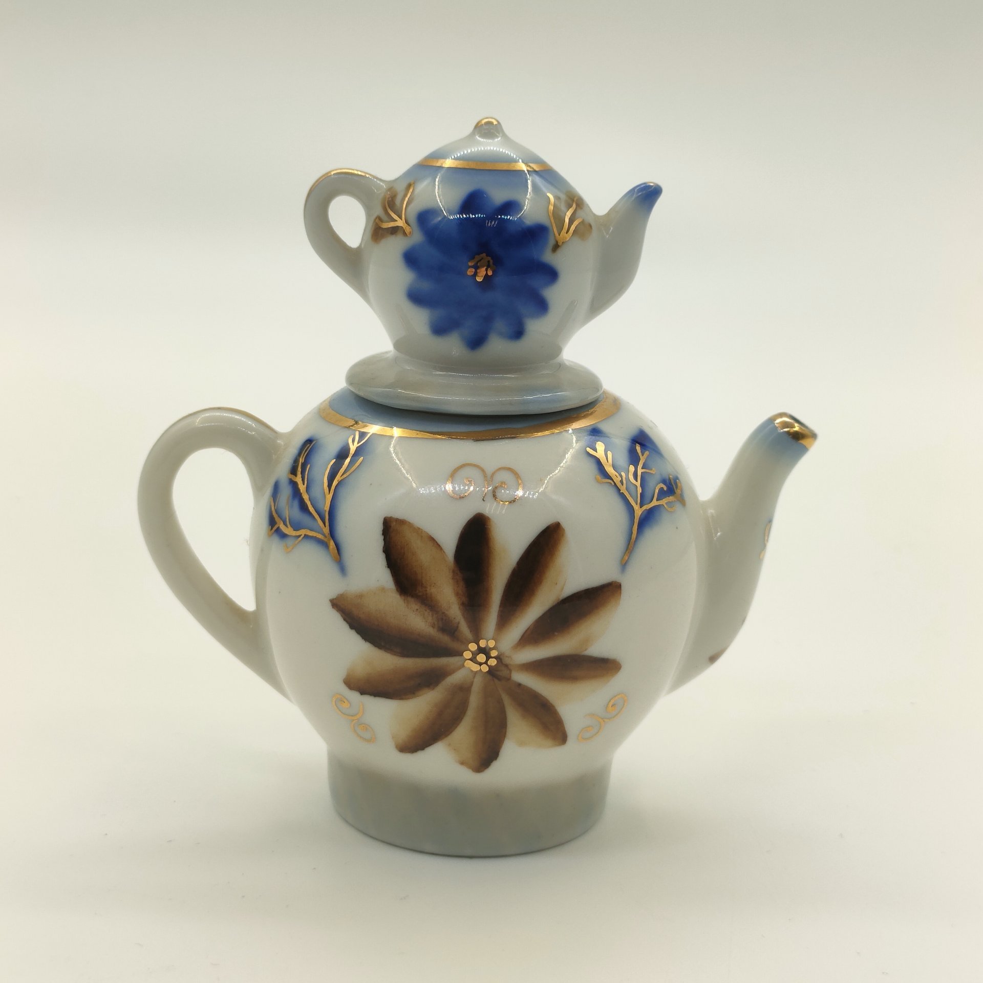 Чайник миниатюрный с цветочным декором (Олимпиада-80), Кисловодская фабрика сувениров