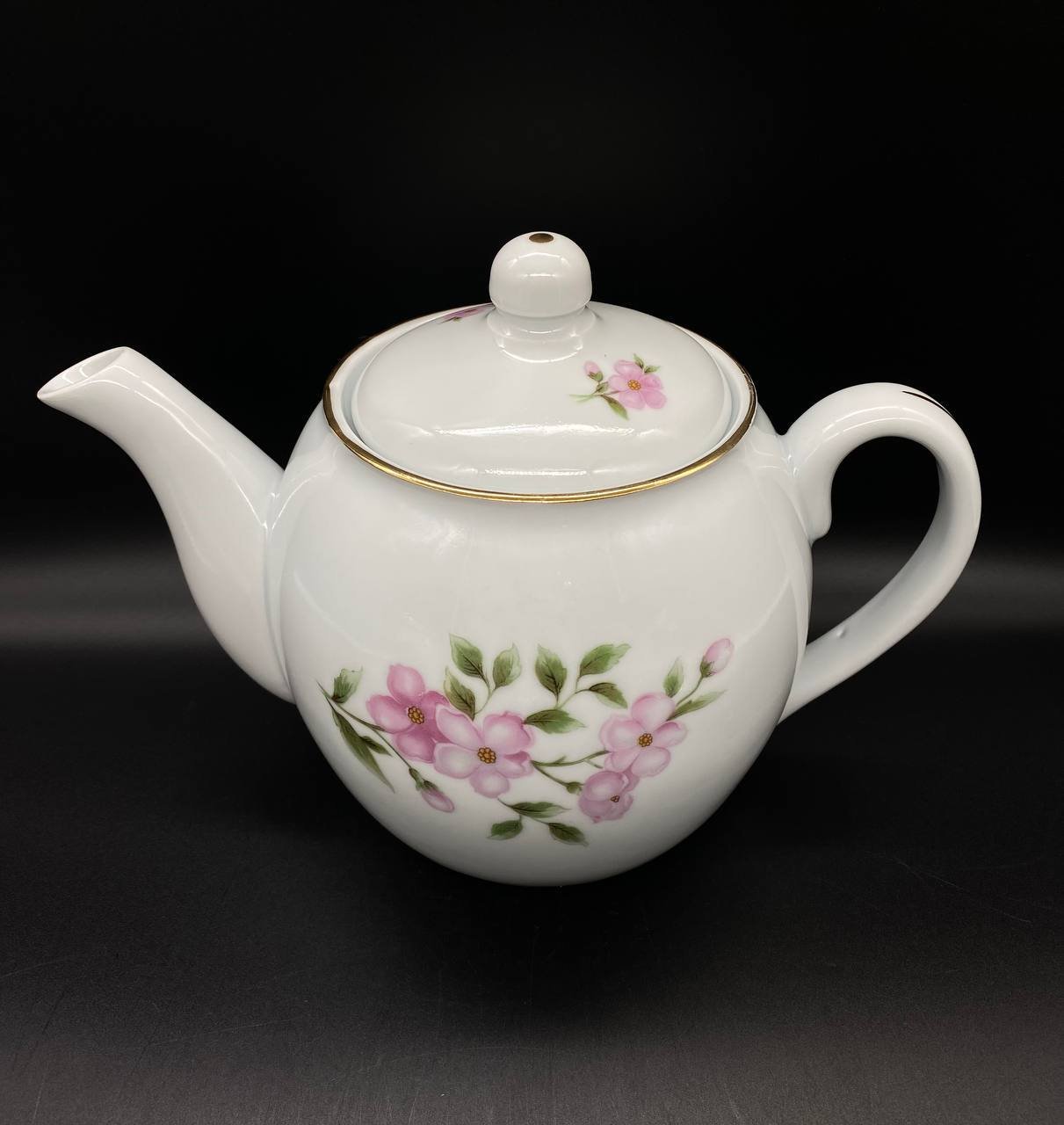 Чайник заварочный с цветочным декором, фарфор, деколь, золочение, Royal Dux