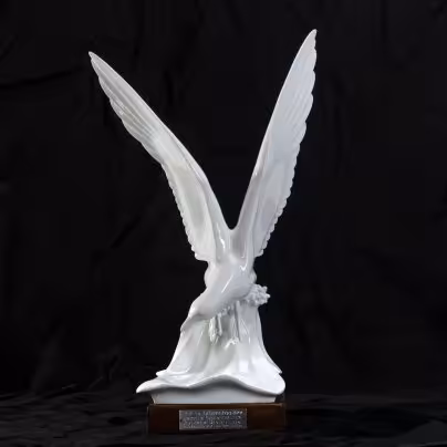 Статуэтка "Чайка" с дарственной гравировкой, Meissen (Мейсенский фарфор)