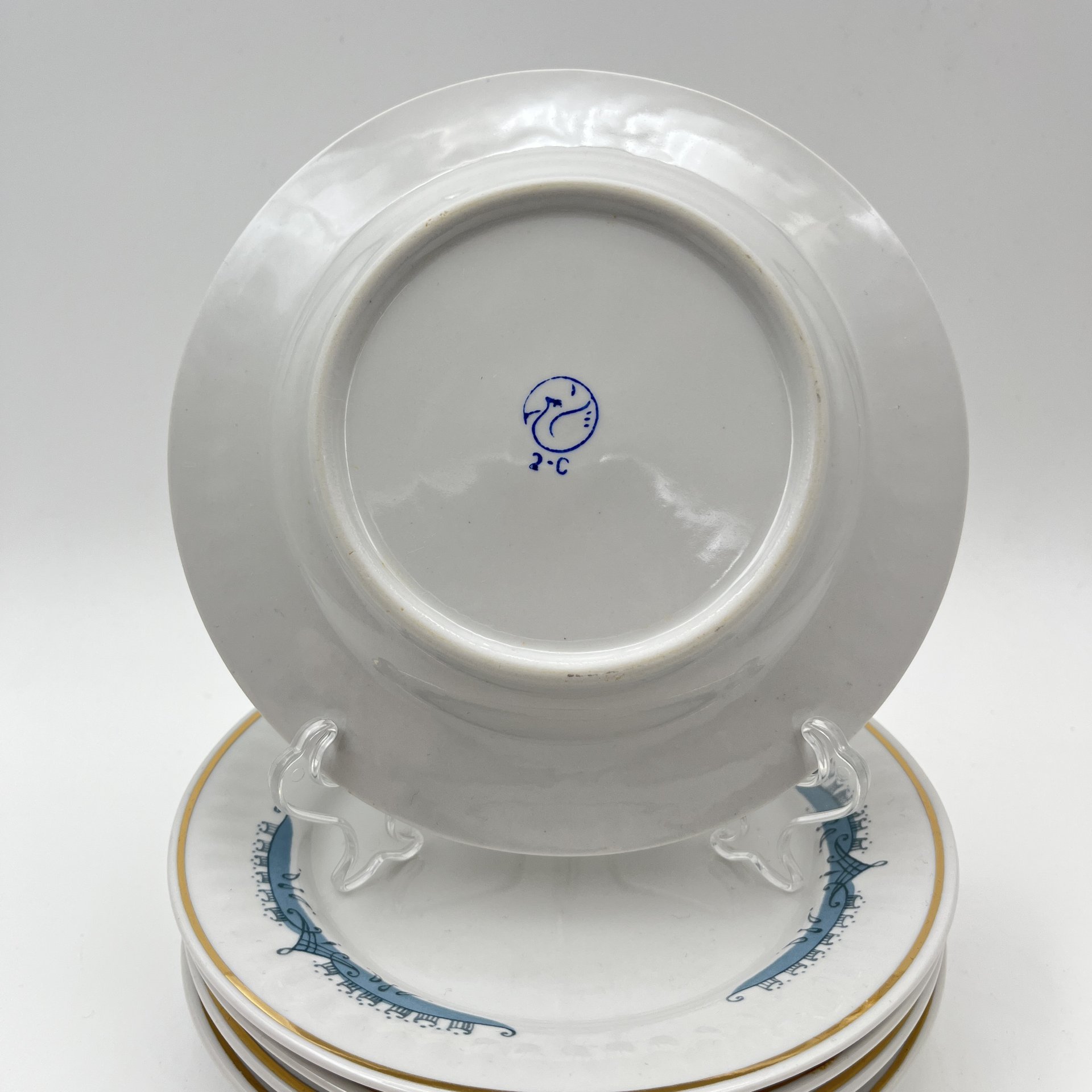 Набор из 5-ти тарелок, выполненных в голубых оттенках, фарфор, деколь, золочение, Тернопольский фарфоровый завод, СССР, 1975-1991 гг.