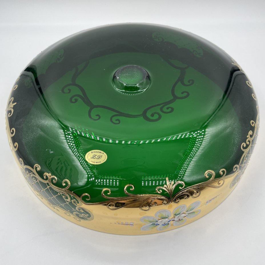 Фруктовница зеленого оттенка, украшенная растительным декором, Bohemia Crystal (Bohemia Glass)