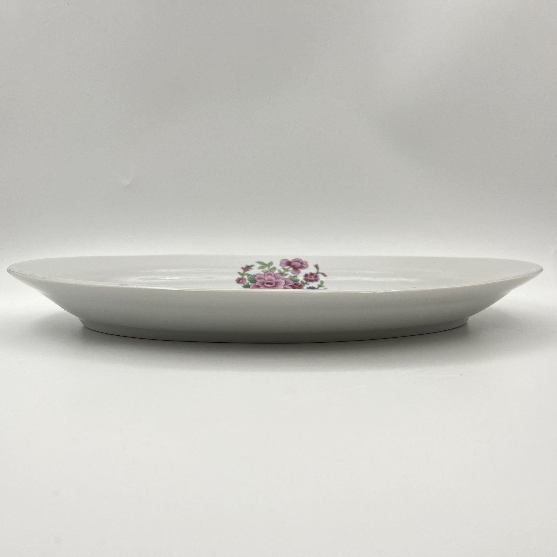 Салатник (селёдочница) с цветочным декором, фарфор, деколь, Дулевский фарфоровый завод (Дулёво), СССР, 1968-1991 гг.