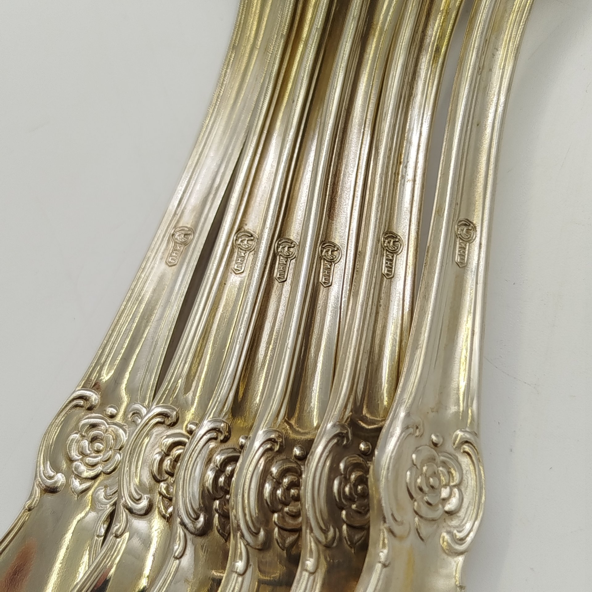 Набор из шести десертных ложек "Серебряная роза"