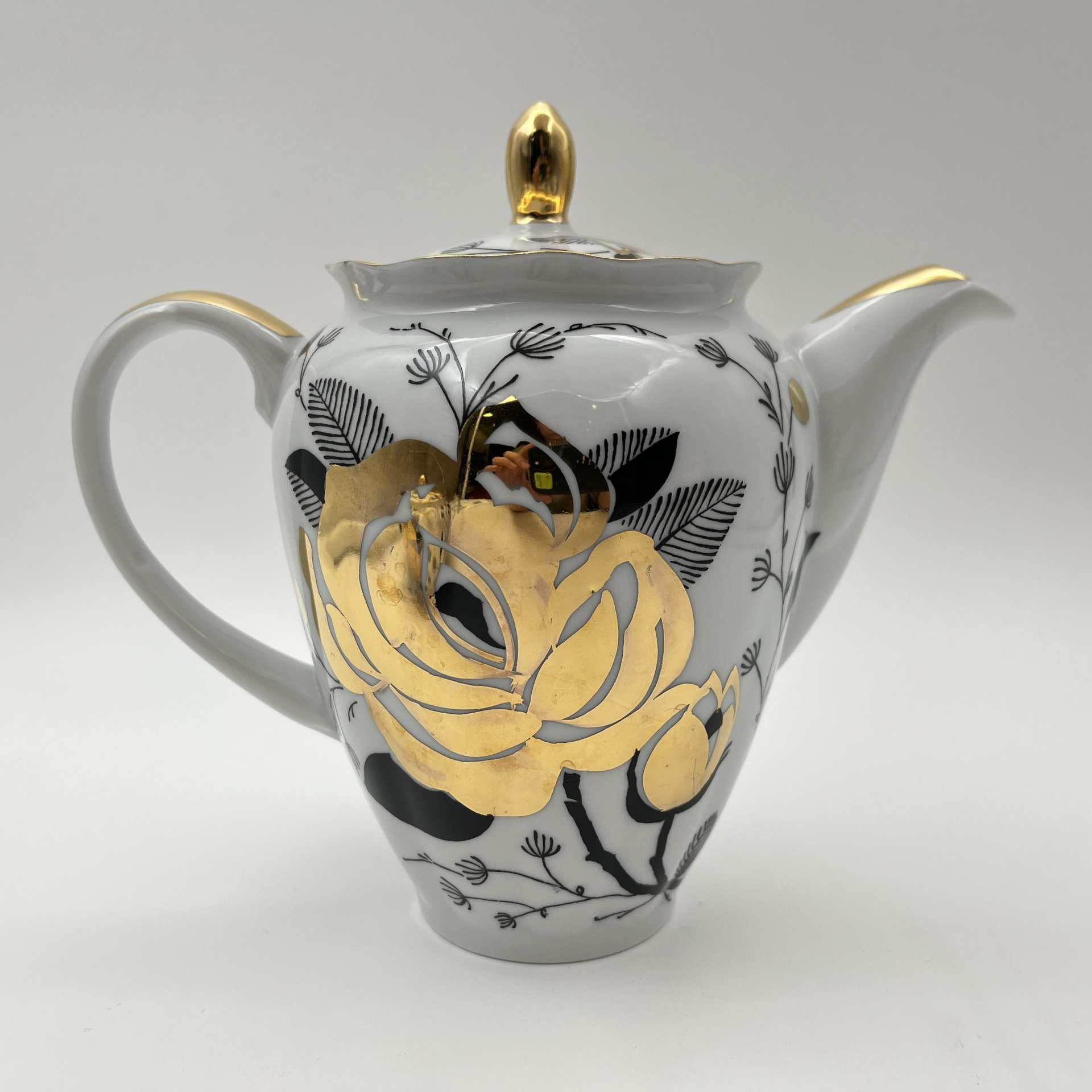 Набор чайный "Золотая роза" (3 предмета), фарфор, деколь, золочение, Дмитровский фарфоровый завод (ДФЗ Вербилки), СССР, 1965-1991 гг.