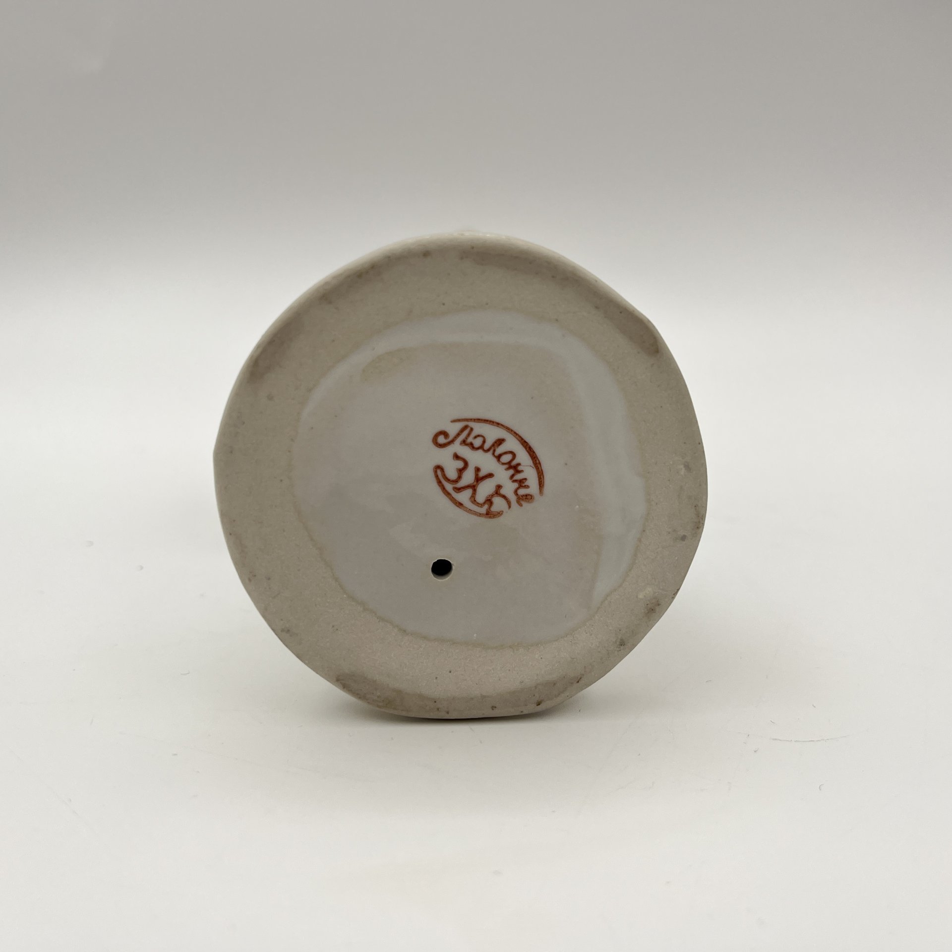 Статуэтка "Пионер с барабаном", фарфор, роспись, золочение, Полонский завод художественной керамики (Полонное ЗХК), Украина, 1980-2000 гг.