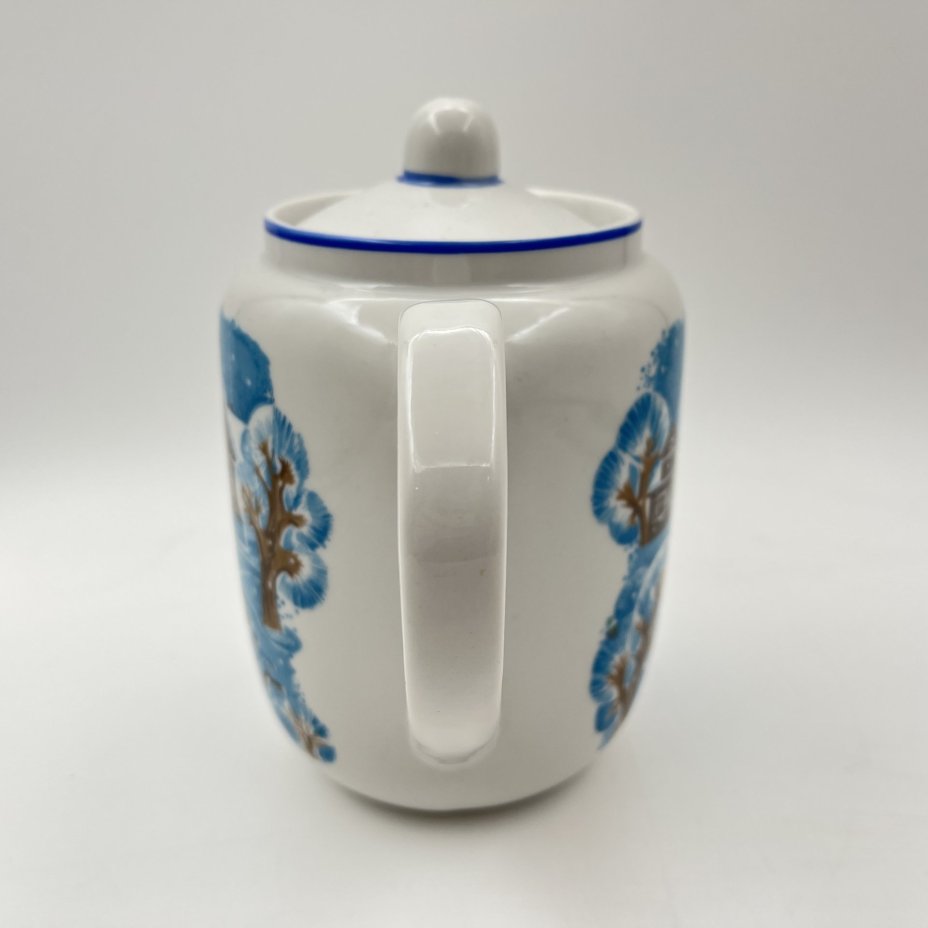 Кофейник "Зима", фарфор, крытье, деколь, Дмитровский фарфоровый завод (ДФЗ Вербилки), СССР, 1952-1992 гг.