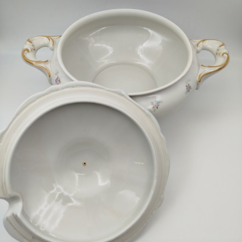 Супница "Katharina" с цветочным декором, фарфор, деколь, Weimar Porzellan (Веймарский фарфор), ГДР, 1924-1948 гг.