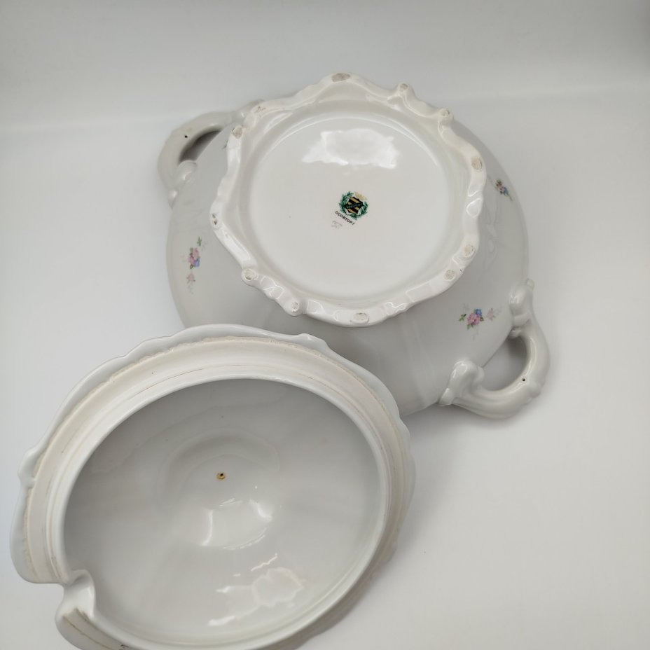 Супница "Katharina" с цветочным декором, фарфор, деколь, Weimar Porzellan (Веймарский фарфор), ГДР, 1924-1948 гг.