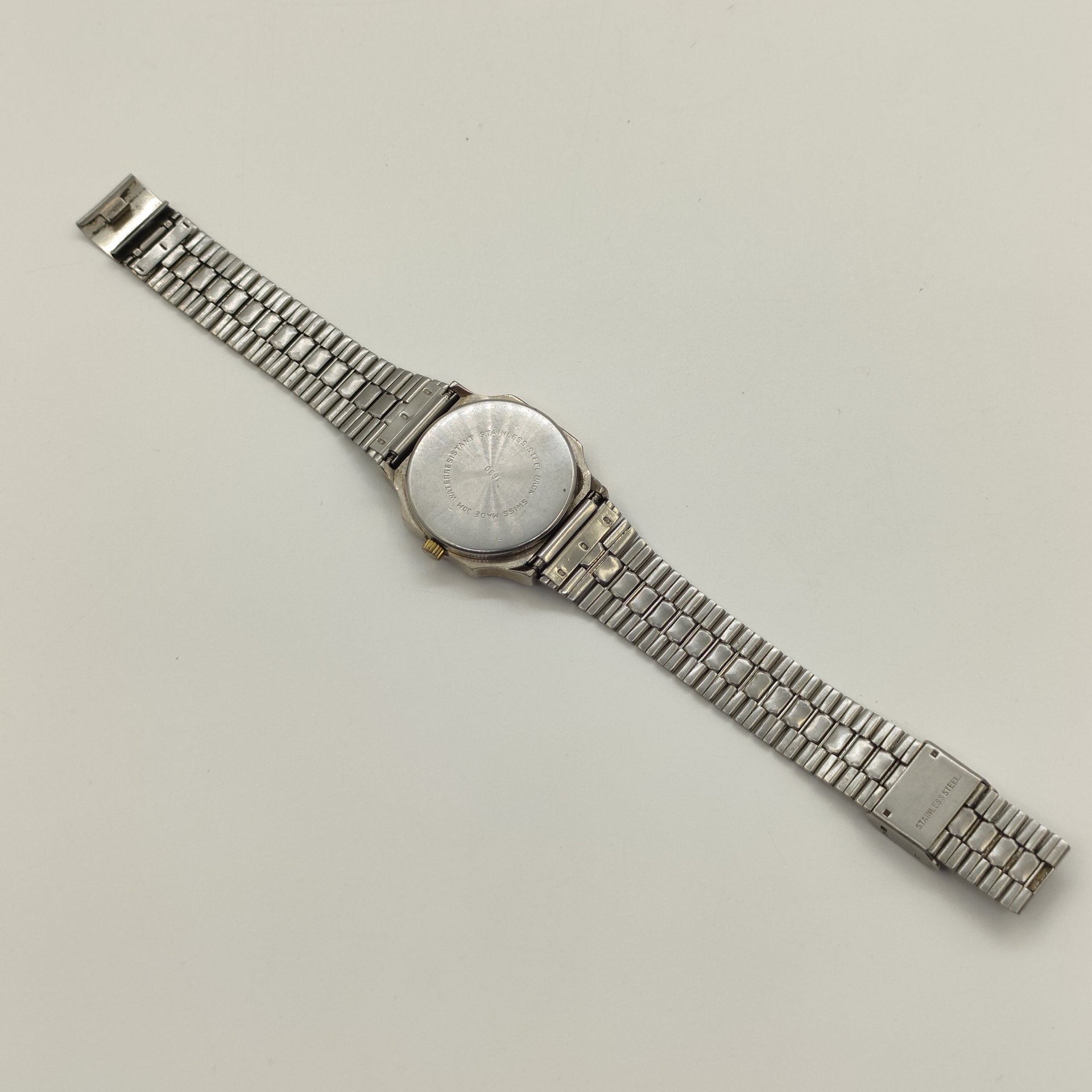 Часы наручные "Continental quartz"