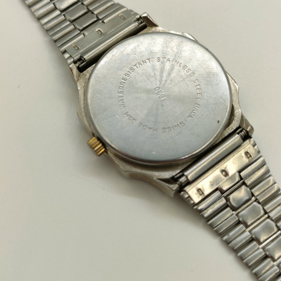 Часы наручные "Continental quartz"